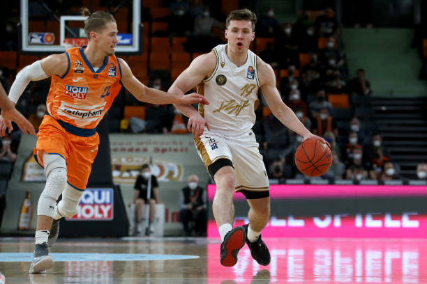 在篮球运动 在篮球运动