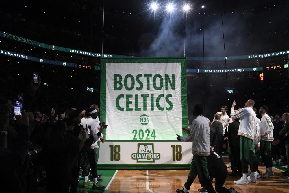 吴艳妮在社 吴艳妮在社