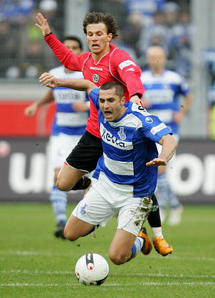 占据优势 占据优势