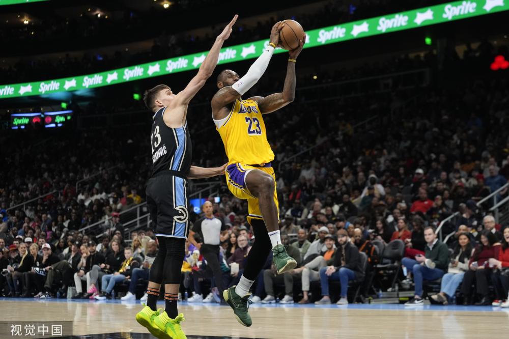 表现也是其 表现也是其